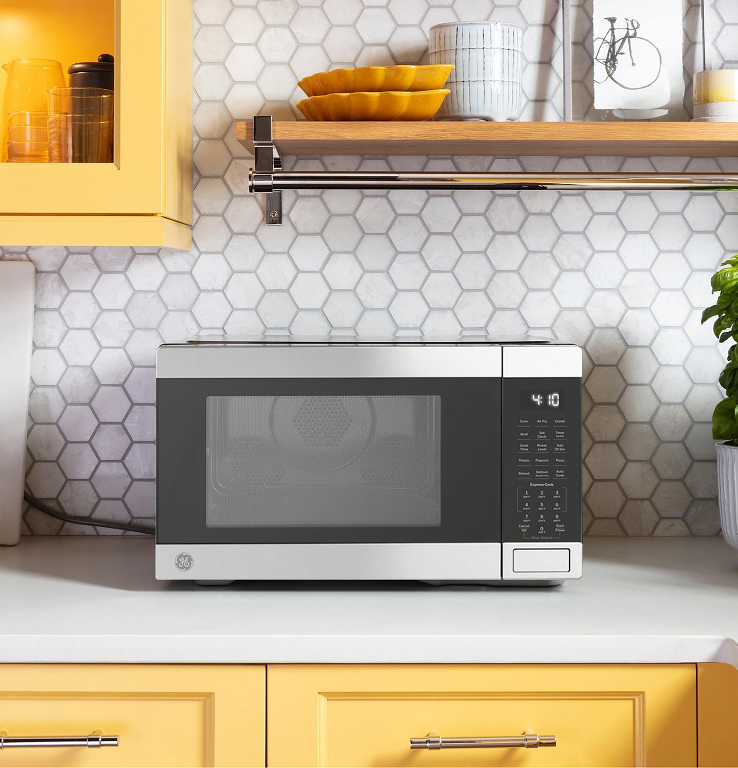 4-in-1 Countertop Microwave Oven with Air Fry & Convection